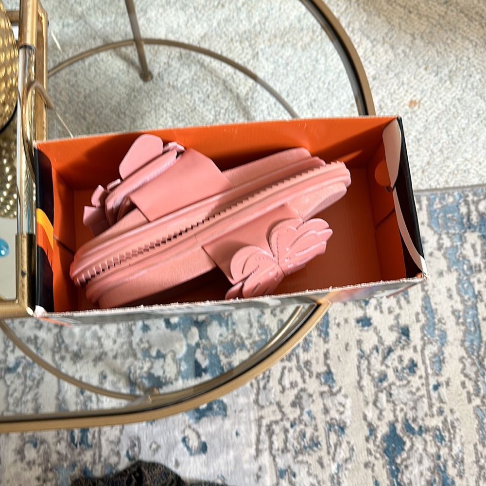 Fam Rio - Picture 5 of 5